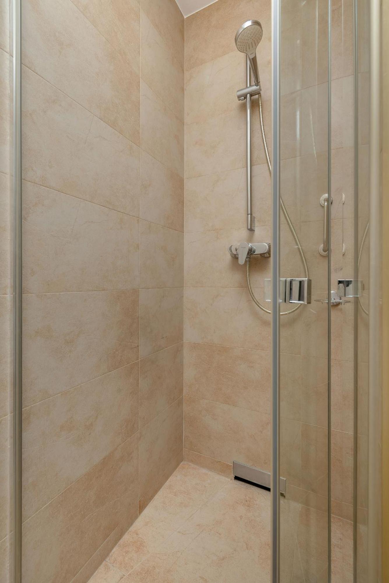 Centrum Krakowa Piekny Apartament Z Balkonem By Rent Like Home Exterior foto